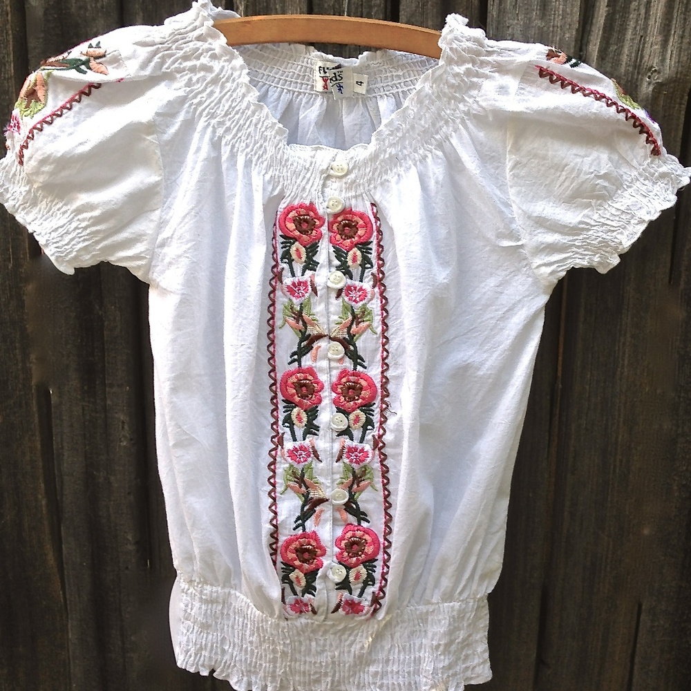 Hippie Girl Peasant Blouse